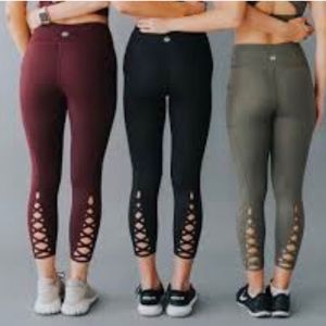 Senita across Cross Leggings